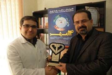 تجلیل از همکاران بخش خصوصی همزمان با گرامیداشت 14 مهر روز ملی دامپزشکی