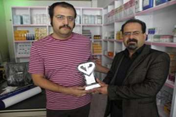 تجلیل از همکاران بخش خصوصی همزمان با گرامیداشت 14 مهر روز ملی دامپزشکی