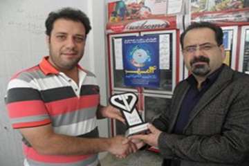 تجلیل از همکاران بخش خصوصی همزمان با گرامیداشت 14 مهر روز ملی دامپزشکی