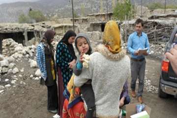 یک روز بارانی با زحمت کشان دامپزشکی کهگیلویه وبویراحمد در ارائه خدمات رایگان به منطقه محروم طسوج